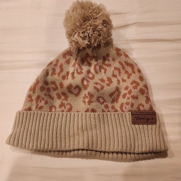 harley Accessories - Women's Tan Leopard Cheetah Print Beanie